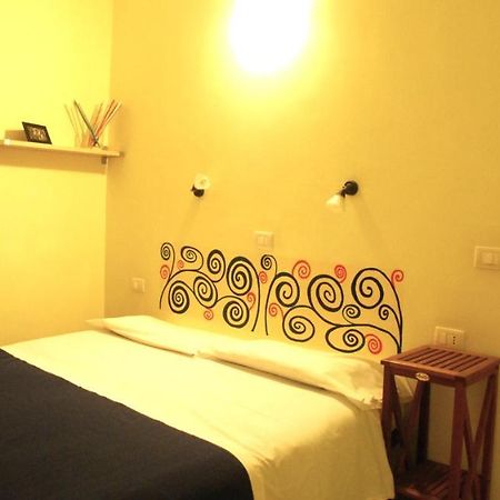 Albergoteatro La Spezia Bagian luar foto
