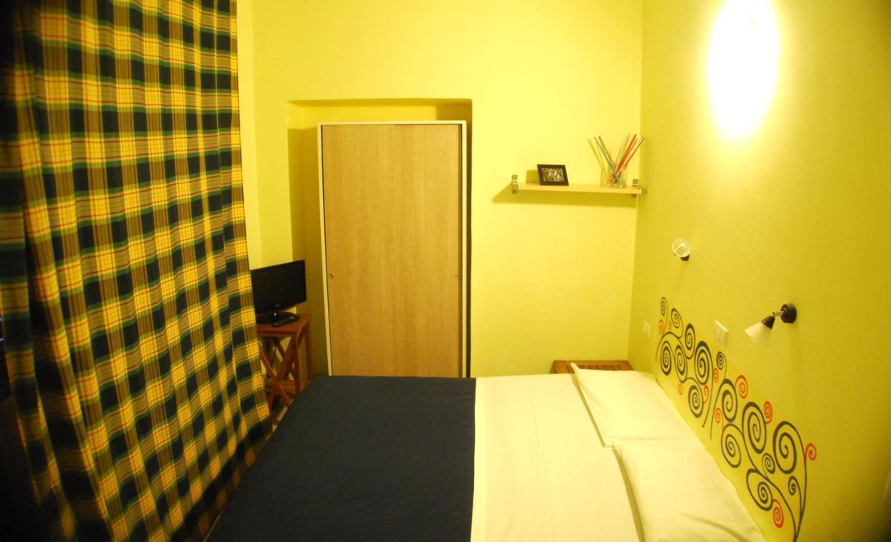 Albergoteatro La Spezia Bagian luar foto