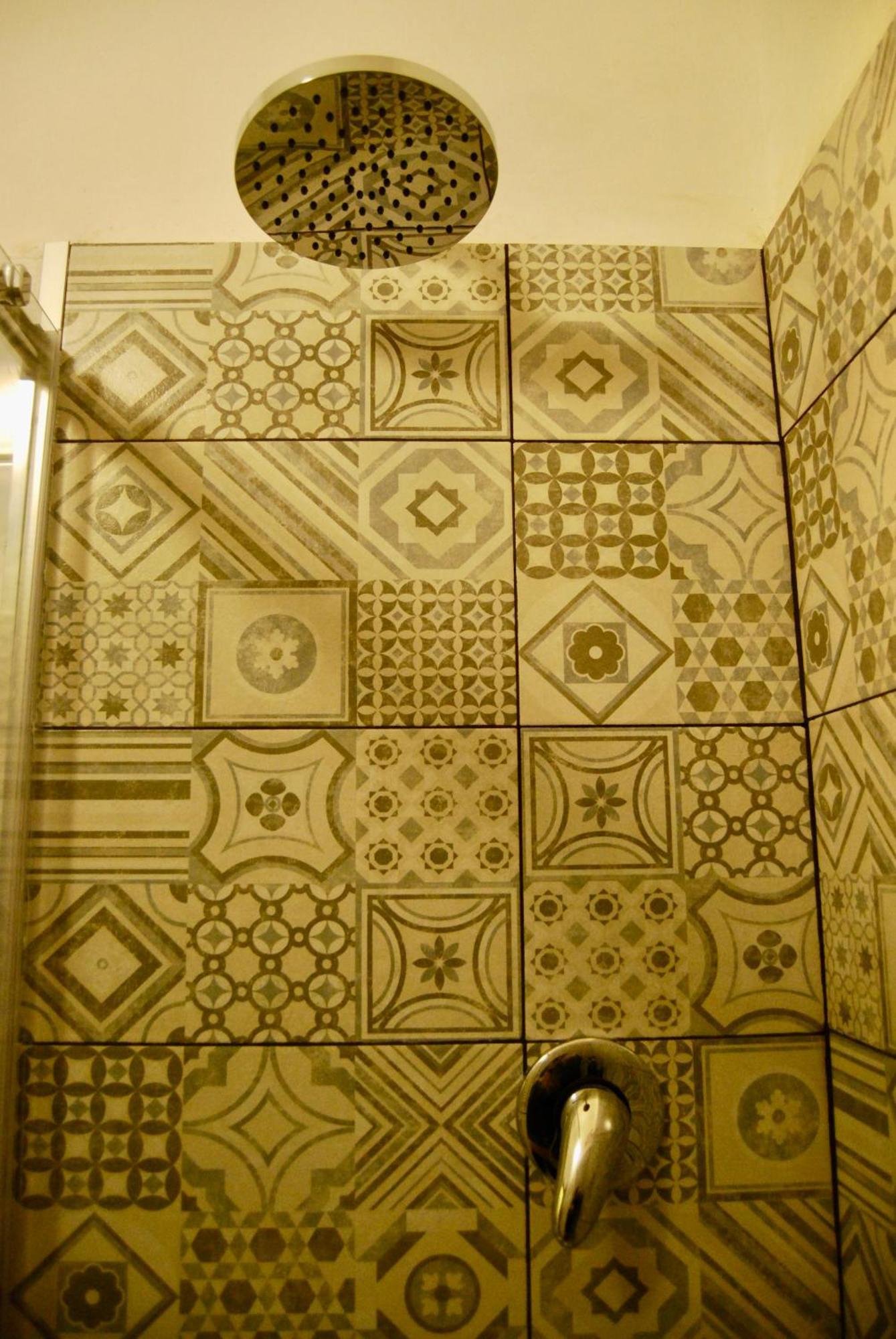 Albergoteatro La Spezia Bagian luar foto