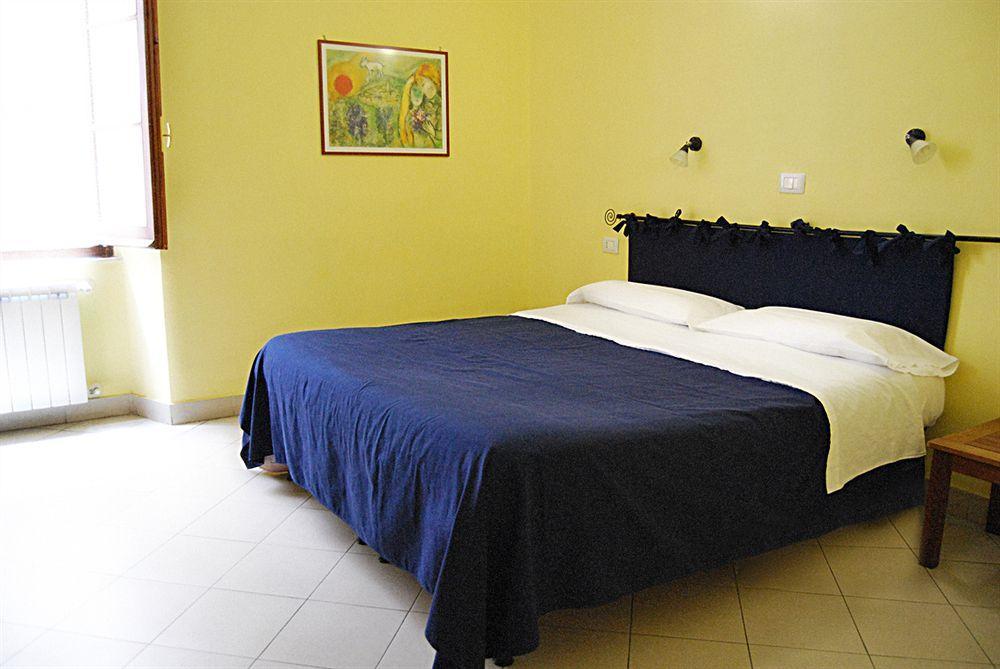 Albergoteatro La Spezia Bagian luar foto
