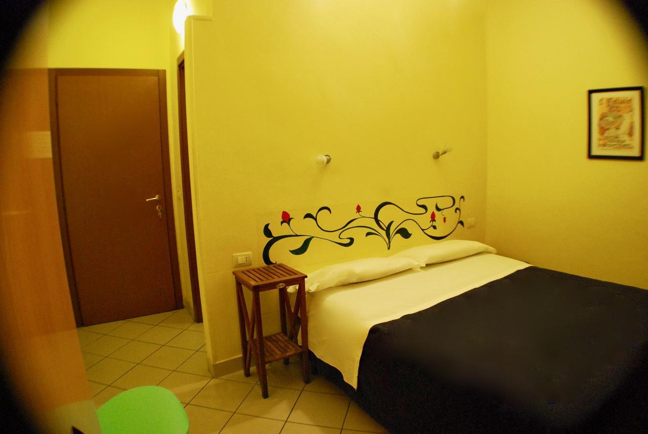 Albergoteatro La Spezia Bagian luar foto