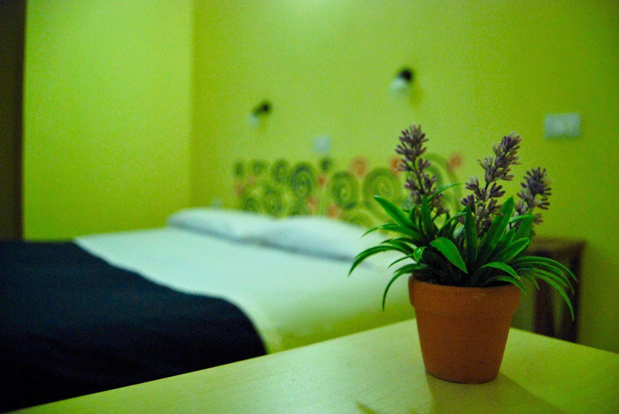 Albergoteatro La Spezia Bagian luar foto